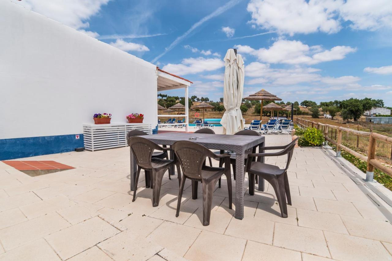 Monte Da Cabeca Gorda Bed & Breakfast Alcacovas Ngoại thất bức ảnh